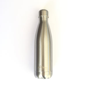 High grade 18/8 stainless steel Vacuum sealed BPA free Toxin free Triple walled Stays cold 24 hours Stays hot 12 hours 500 ml Eco-friendly silver