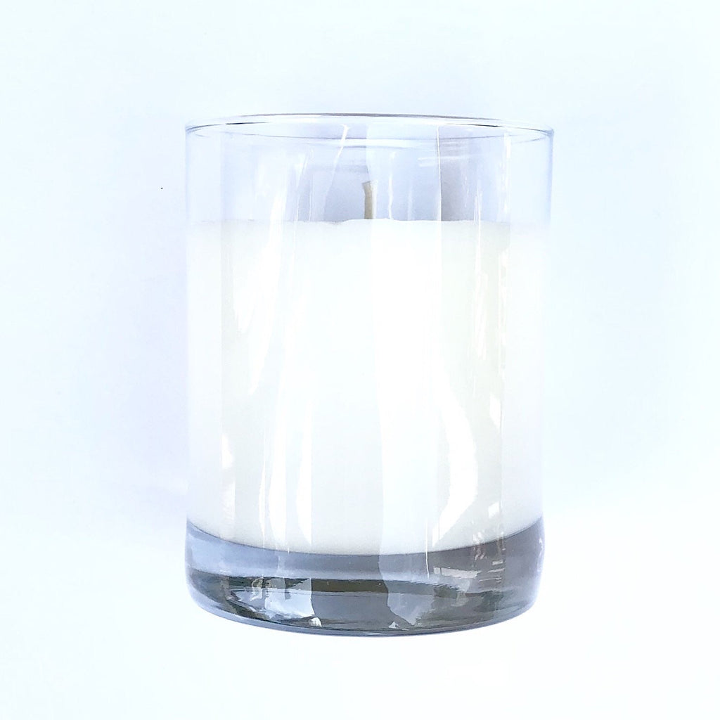 Unscented candle in our Original Collection.  Clear 10oz vessel with cotton wick.  Matches any setting.